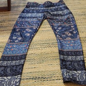 American eagle multi pattern leggings